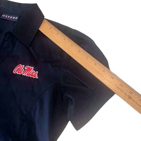 Ole Miss Navy Button Up Short Sleeves Cotton Blouse Women's Size Medium NWT - Picture 9 of 11